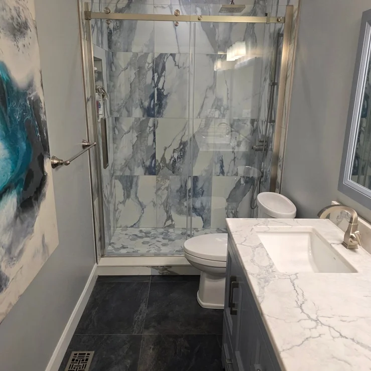 You Won’t Believe How Stylish This Bathroom Became After Renovation!
