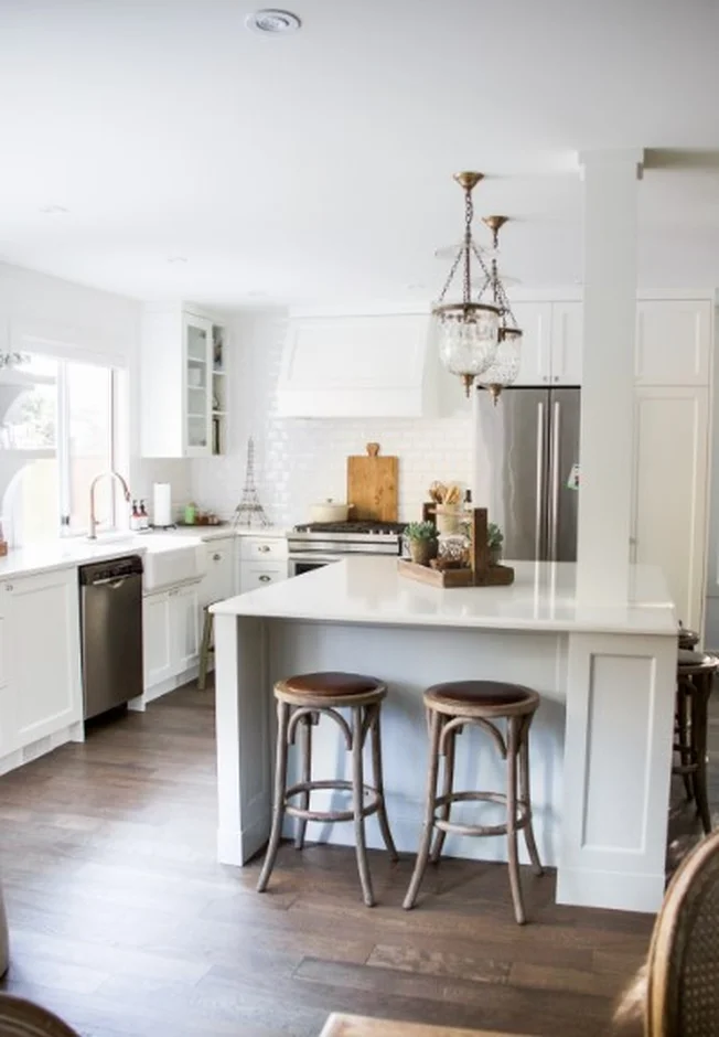 Bright & Airy Kitchen Renovation