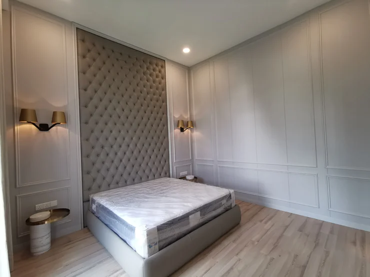 Modern Interior Renovation with Built-In Storage